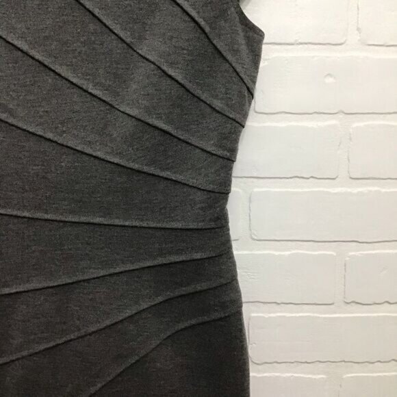 London Times sheath dress charcoal grey short sleeves slimming size 4 - Picture 3 of 13